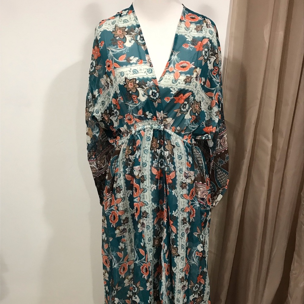 Umgee Maxi length coverup/dress